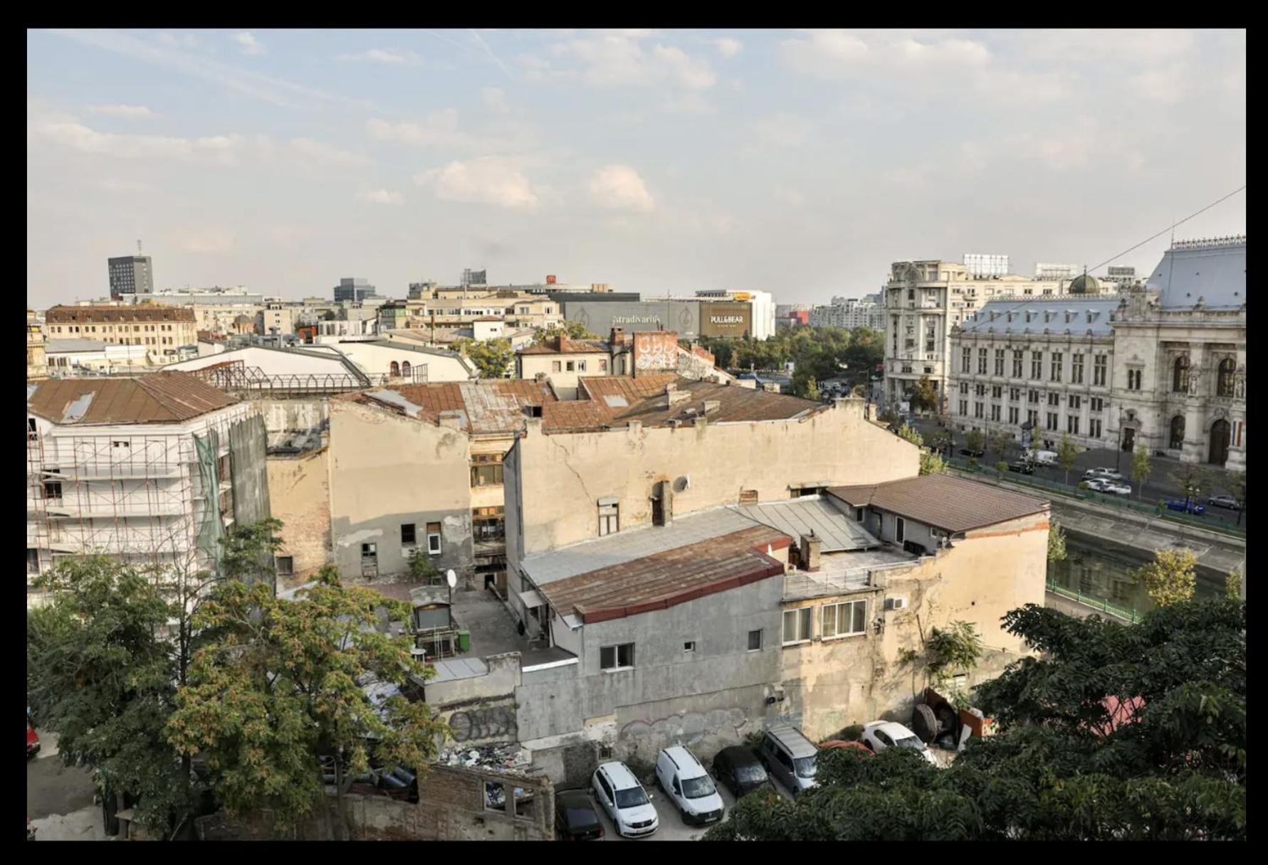 Roof Top Apartments Бухарест Экстерьер фото